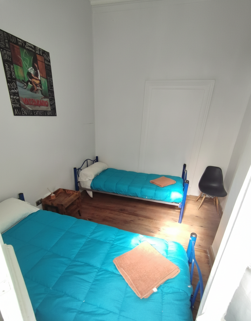 Dos Camas — Baño Privado
